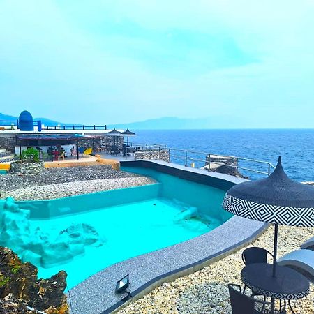 Utopia Island Resort Batangas Екстериор снимка