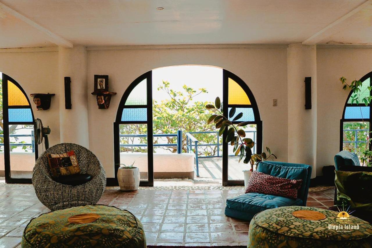 Utopia Island Resort Batangas Екстериор снимка