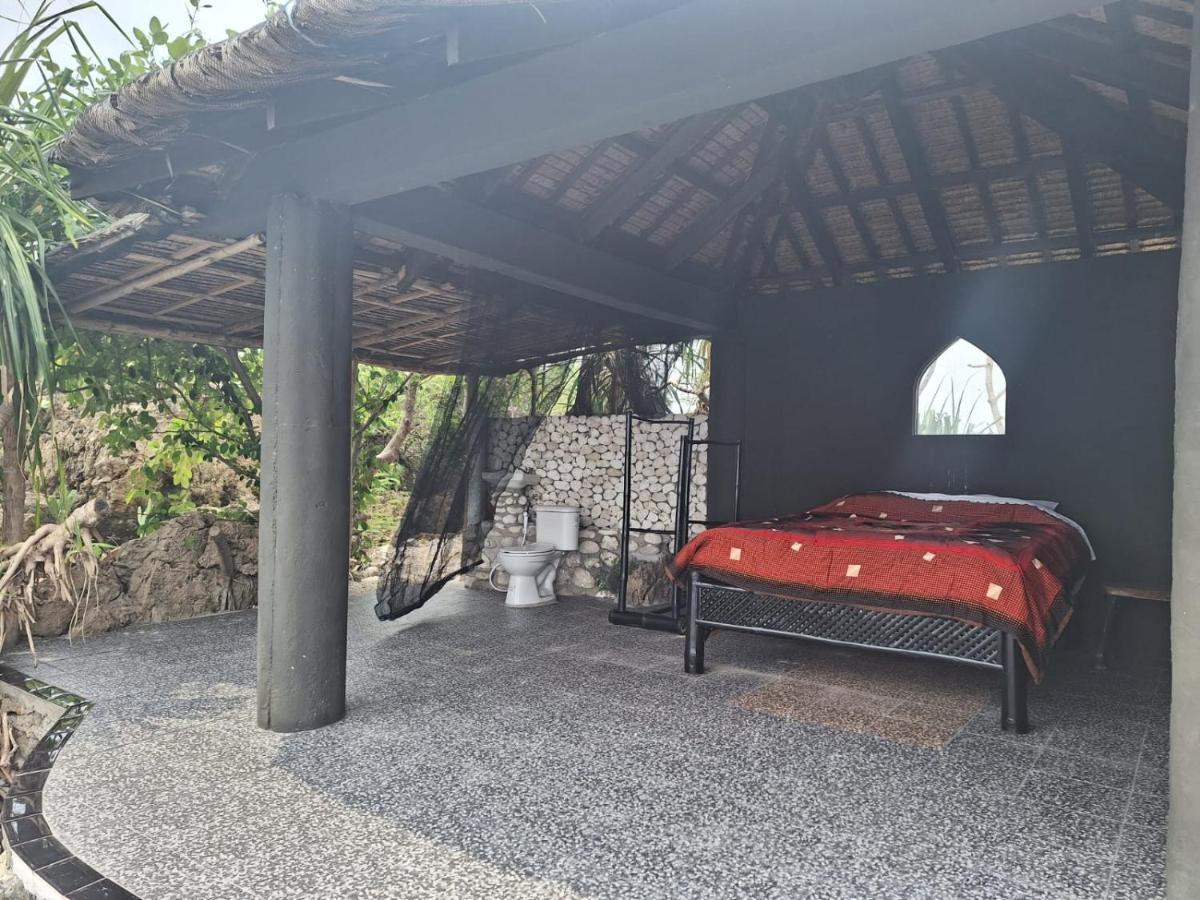 Utopia Island Resort Batangas Екстериор снимка